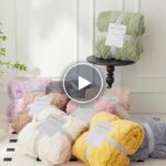 Weiche Plüsch-Decke – video